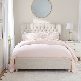 Eleanor Tufted Upholstered Clasic Bed