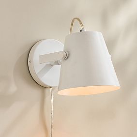 No Nails Metal Plug In Sconce (6")