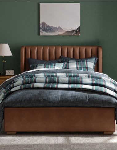 $500 - $1,000 Price Beds & Headboards | Pottery Barn Teen