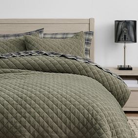 Alastair Corduroy Quilt