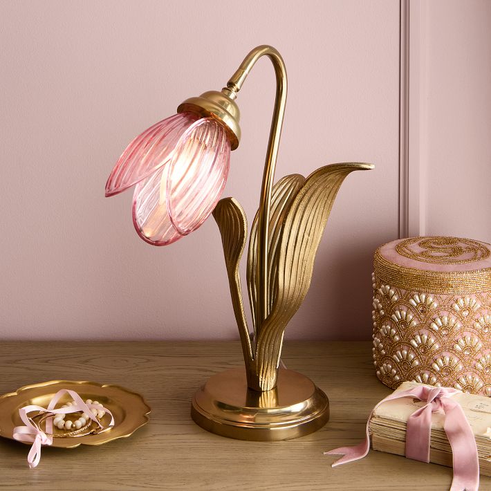 wicked-tulip-task-lamp-o.jpg