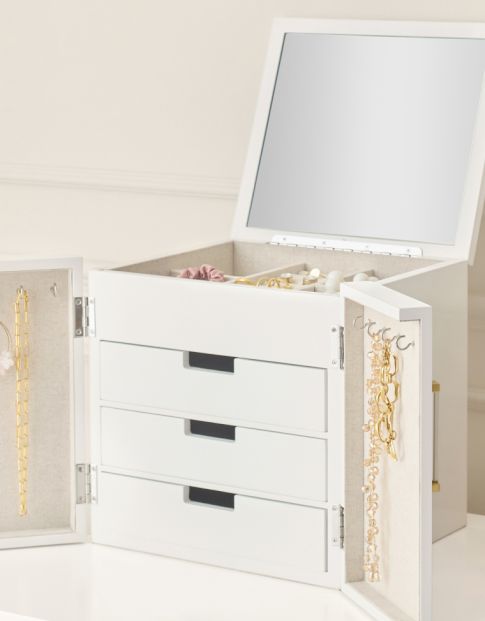 Jewelry Boxes &amp; Display