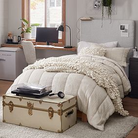 Standard Dorm Trunk (32")