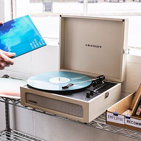 Voyager Record Player