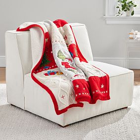 Dr. Seuss's The Grinch<sup>&trade;</sup> Heirloom Patchwork Throw