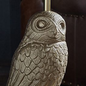 Harry Potter™ Hedwig™ Side Table (16")