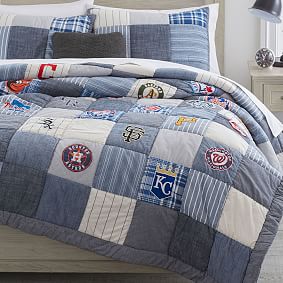 <i>MLB<sup>&trade;</sup></i> Patchwork Quilt