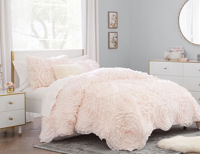 Monique lhuillier baby bedding shop