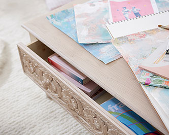 Lily Ashwell Table