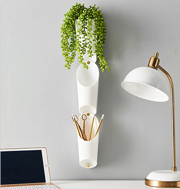 Umbra Floralink Wall Vessel