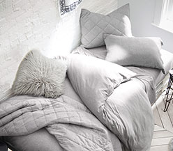 7 Ways to Make Your Dorm Uniquely Yours